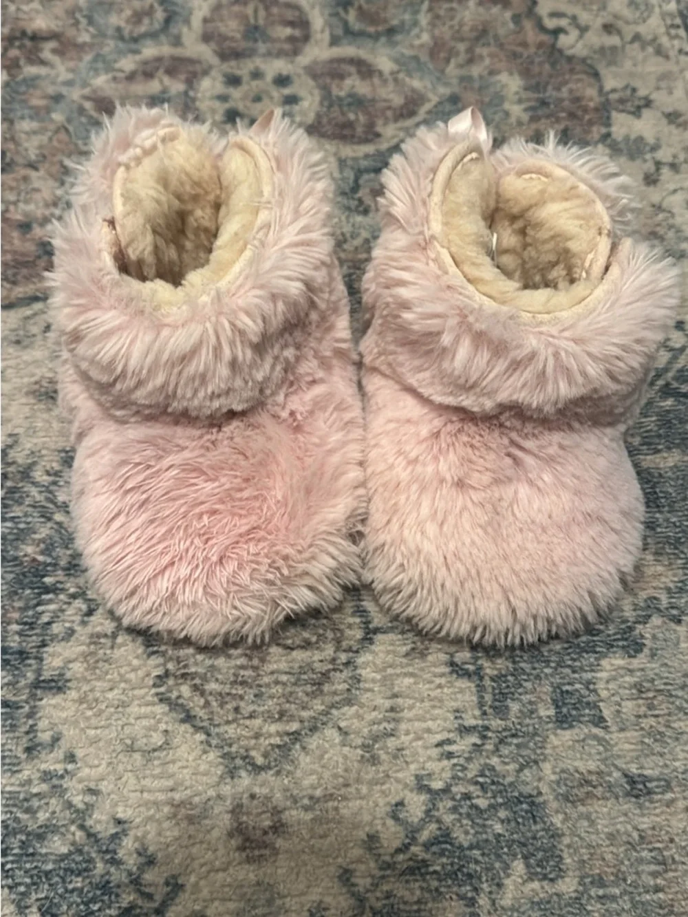 Ugg Jesse Bow II Fluff Bootie size 4/5